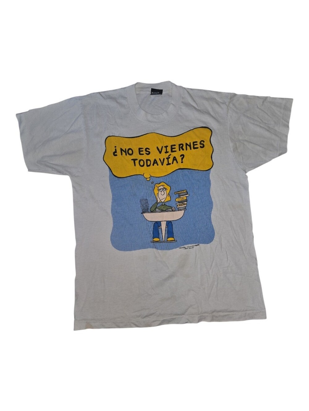 Men's Graphic T-Shirt - White "¿No es viernes todavía?" Size L